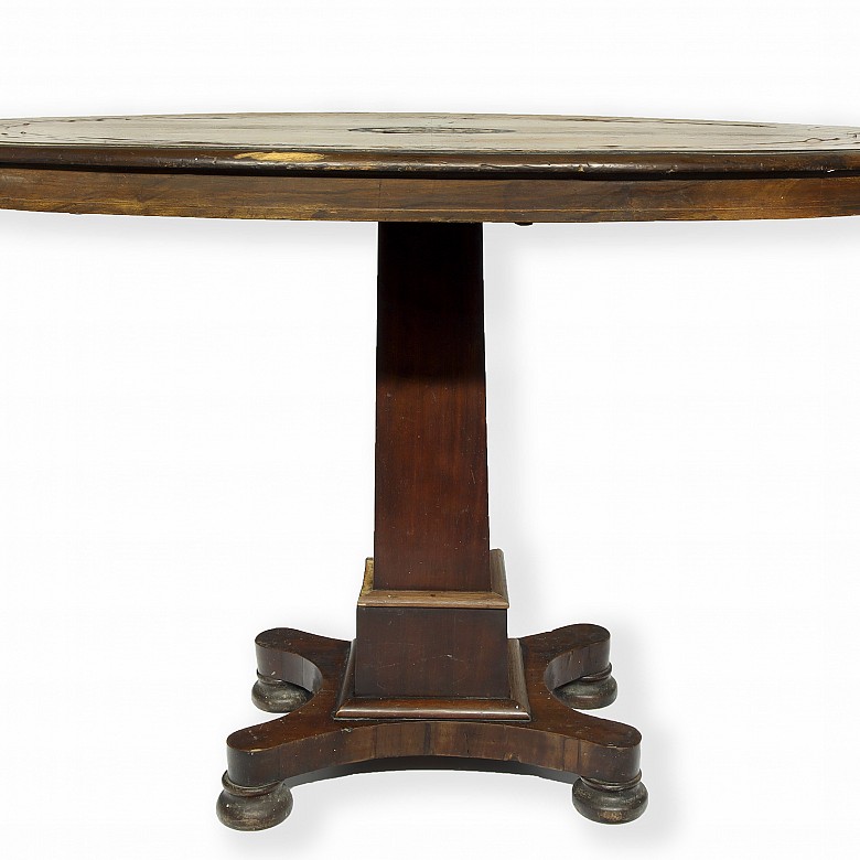 Wooden round table, 19th-20th century - 3