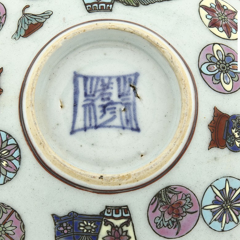 Chinese porcelain bowl, 20th century