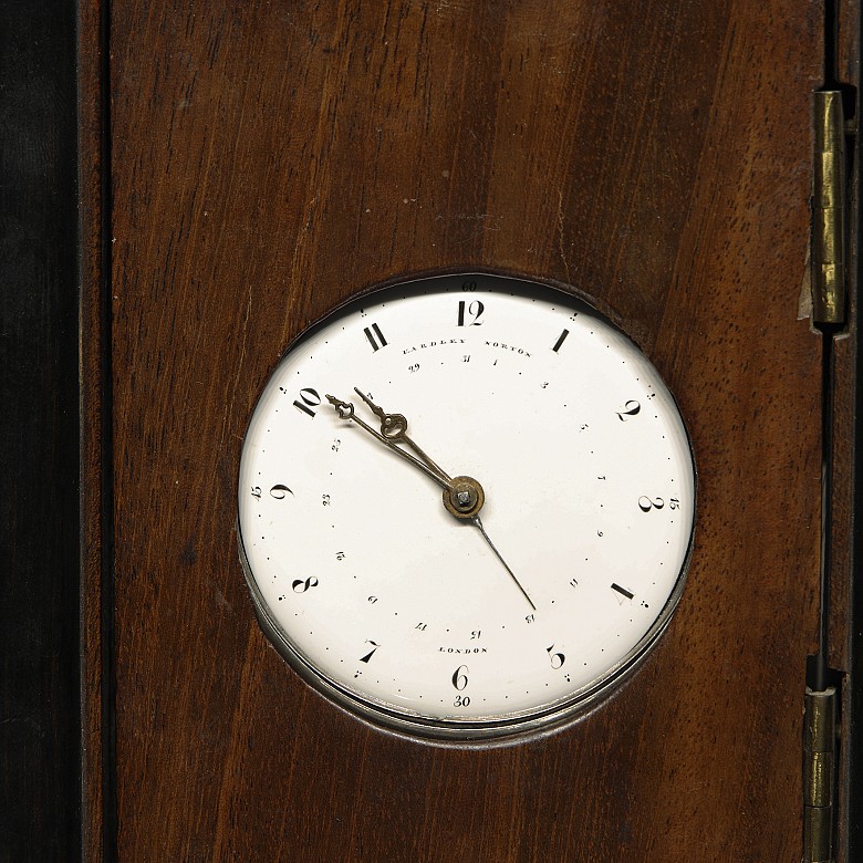 ‘Eardley Norton’ pocket watch with wooden stand, 19th century - 2