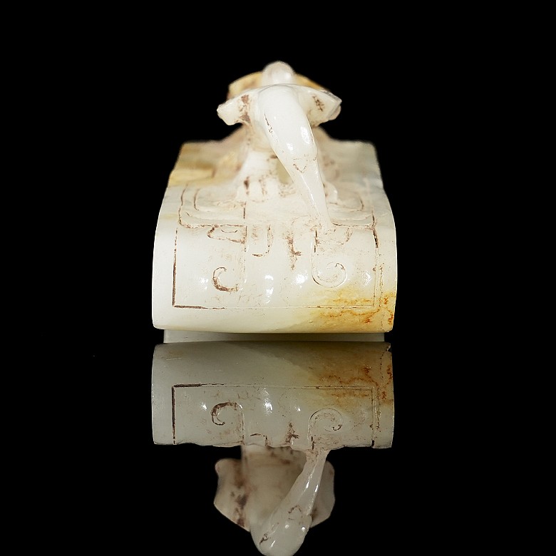 Jade belt ornament ‘Birds’, Han style