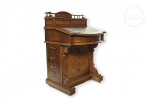 Victorian style writing desk, 20th century