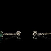 Long white gold earrings with emeralds and diamonds - 2