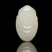 Carved white jade cicada, Zhou dynasty