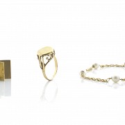 Three-piece set in 18k yellow gold