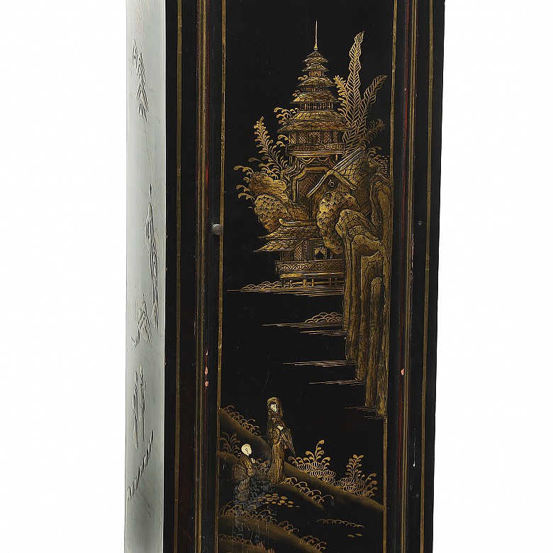 Lacquered tall case clock with oriental-style decoration, 20th century