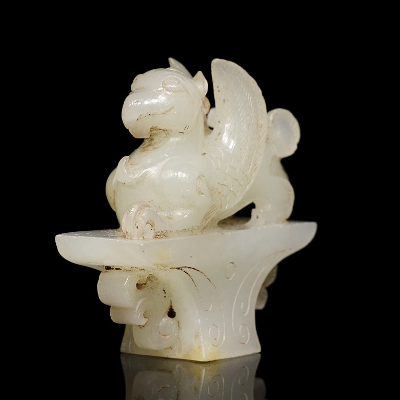 Jade figurine “Phoenix”, Western Han Dynasty