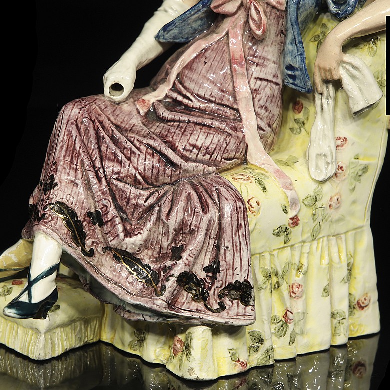 Figura de porcelana esmaltada 