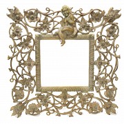 Vicente Andreu. Two fretworked wooden frames with cherubs, 20th century.