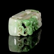 Carved jadeite belt ornament, ‘Dragon’, Qing dynasty