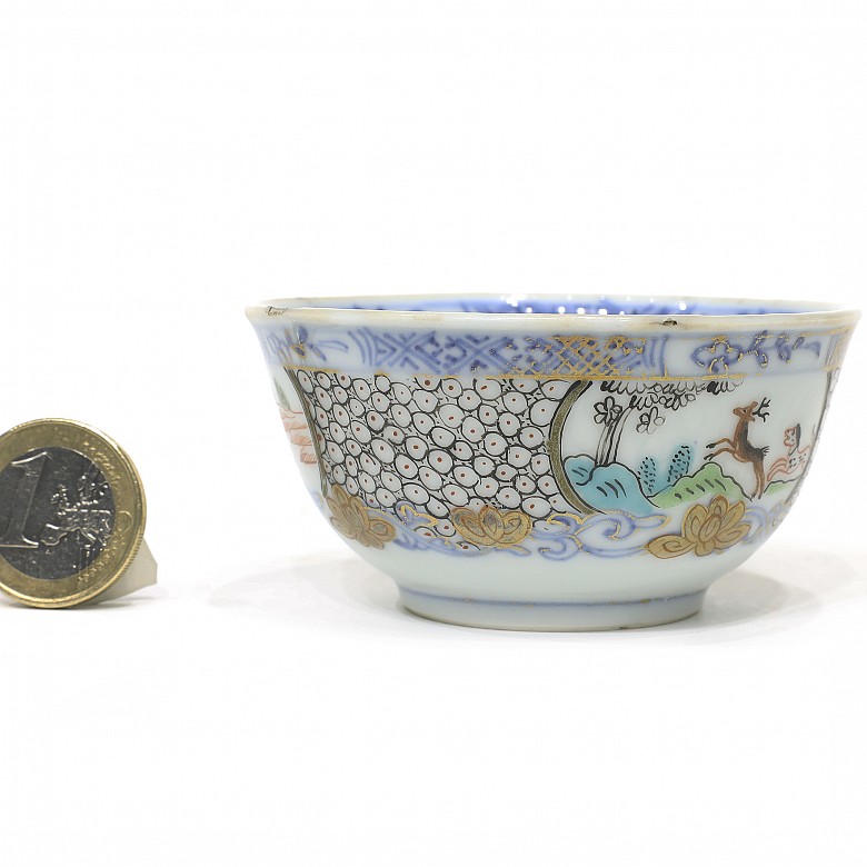 Small porcelain bowl with scenes, 20th century