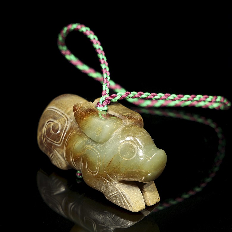 Carved jade pendant, Western Zhou