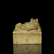 Stone seal “Two Toads”, Qing dynasty