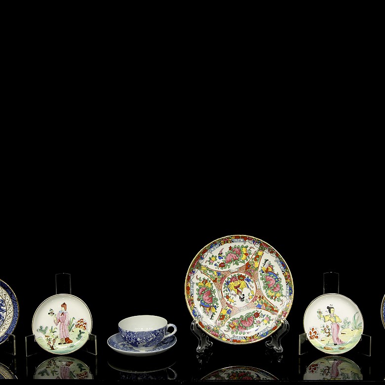 Asian ceramic objects, 20th century