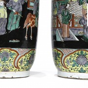 Pair of Chinese black family vases, Qing dynasty.