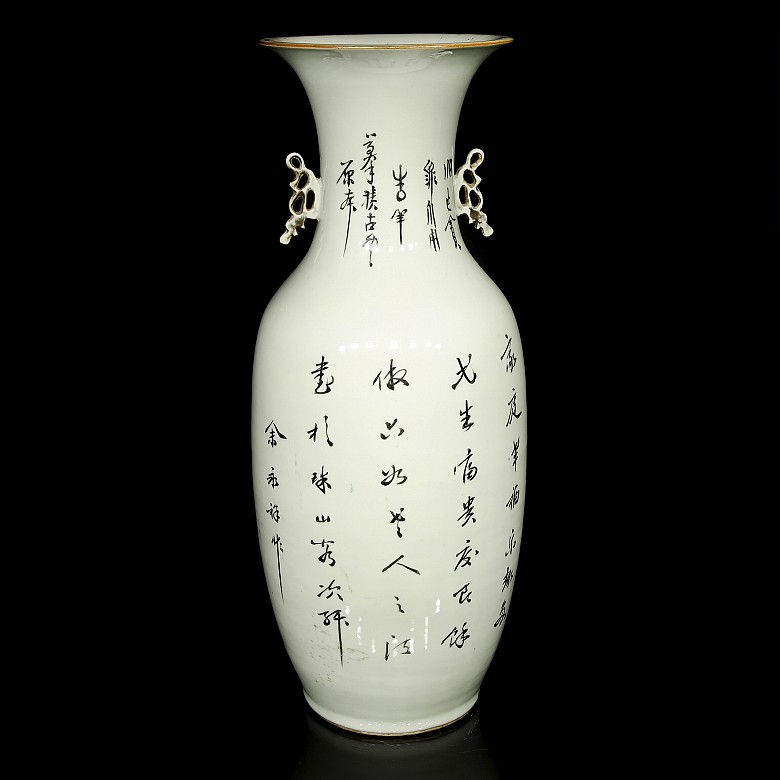 Chinese vase with palace scenes, 19th century