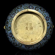 Pequeño incensario de bronce cloisonné, con marca Kangxi