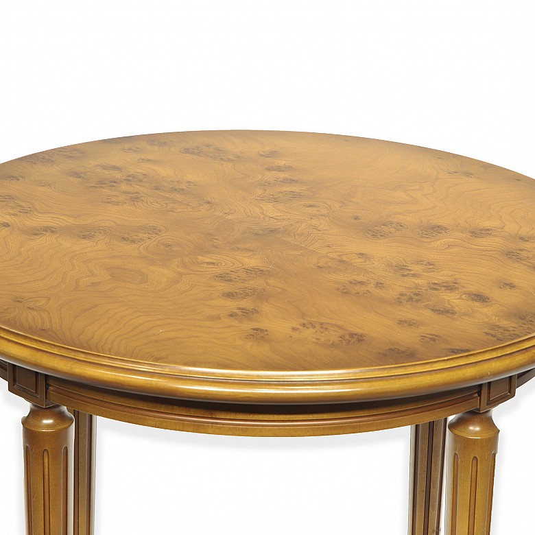 Round walnut table - 3