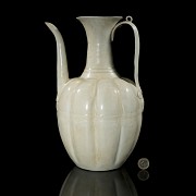 Glazed ware ‘Gourd’ lobed jug, Song dynasty