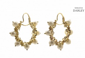 Pendientes en oro amarillo 18 k y perlas