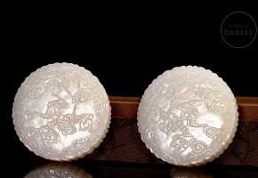 Pair of jade ‘Bats’ plaques, Qing dynasty