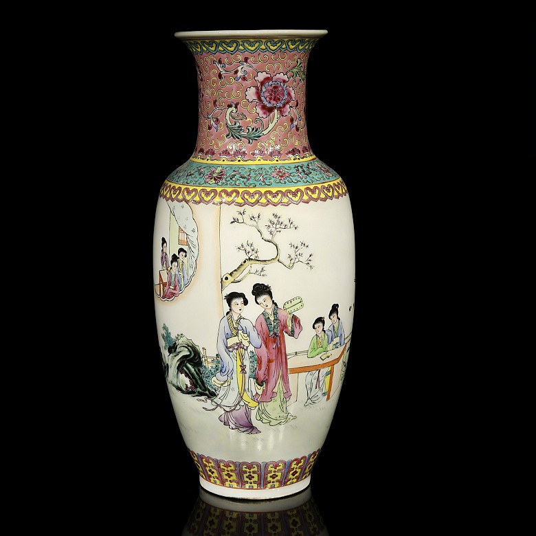 Chinese vase with ladies and palace, 20th century