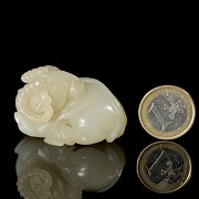 Carved jade figurine ‘Ram’, Qing dynasty