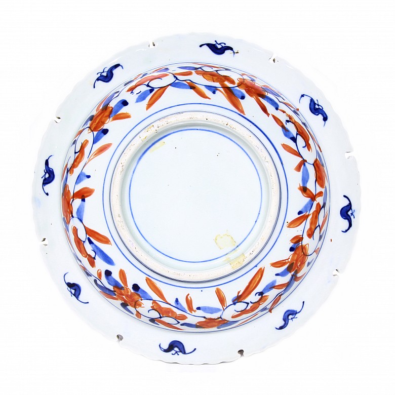 Imari porcelain bowl and plate, Japan