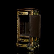 Asian lacquered wooden commode chest of drawers, 20th century