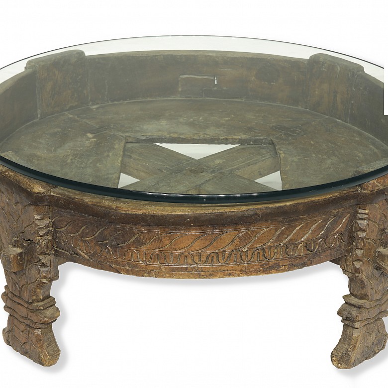 Low table with glass, 19th - 20th centuries