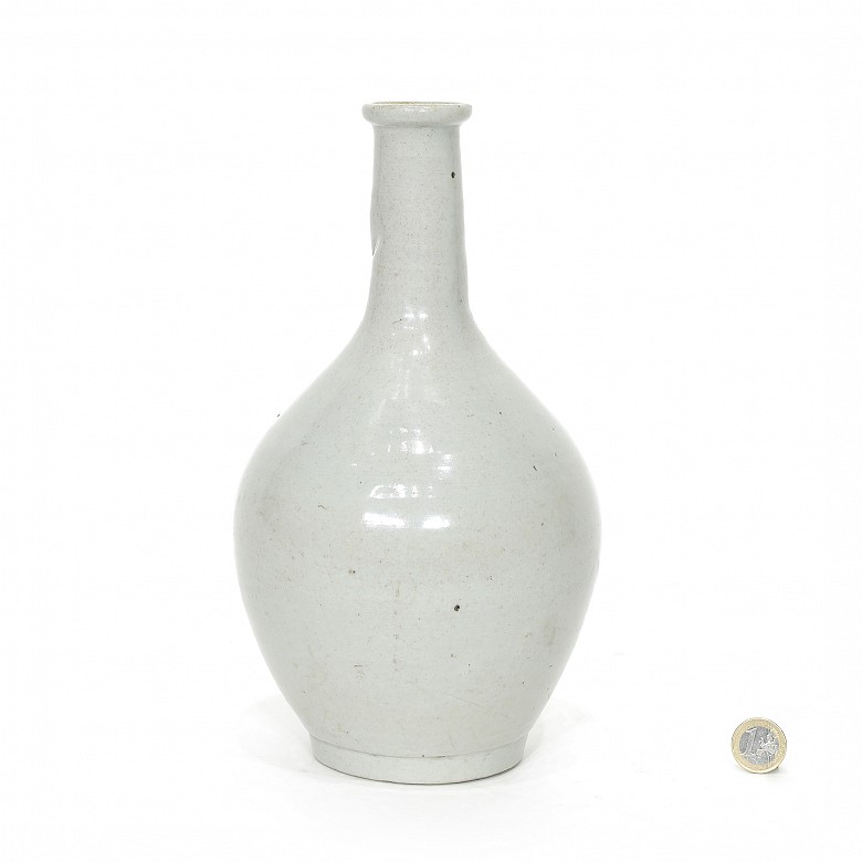 Glazed ceramic vase, Qing Dynasty.