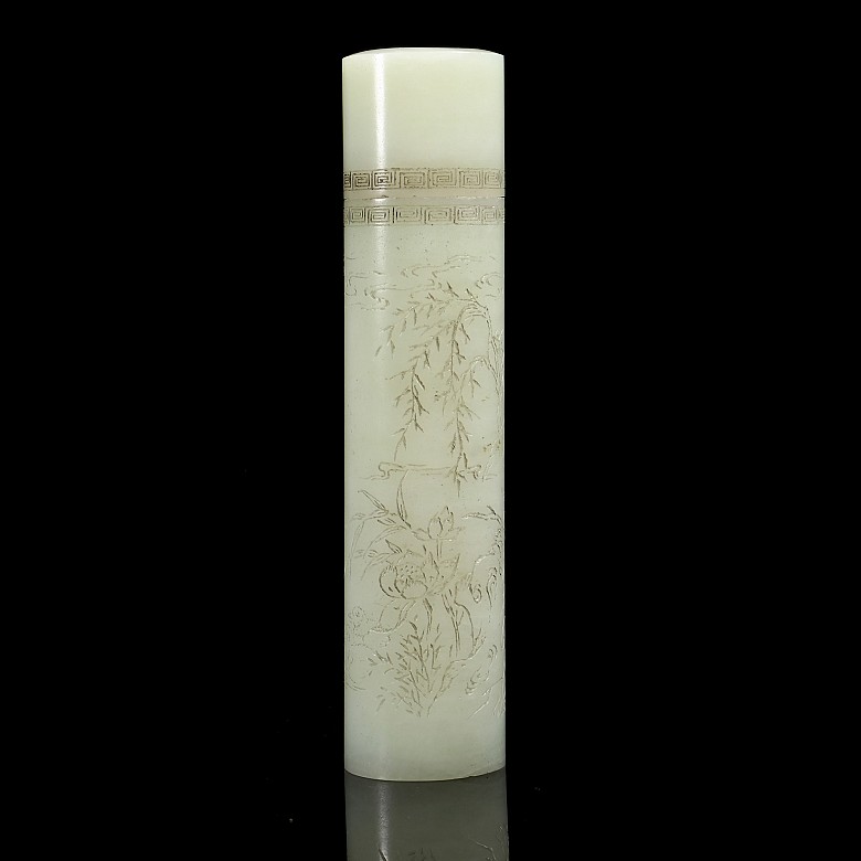 Carved white jade incense-holder, Qing dynasty