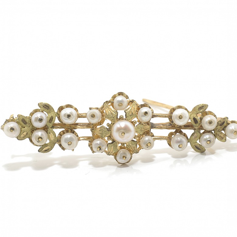 18k yellow gold and pearls brooch