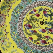 Porcelain dish with dragons, 20th century - 7