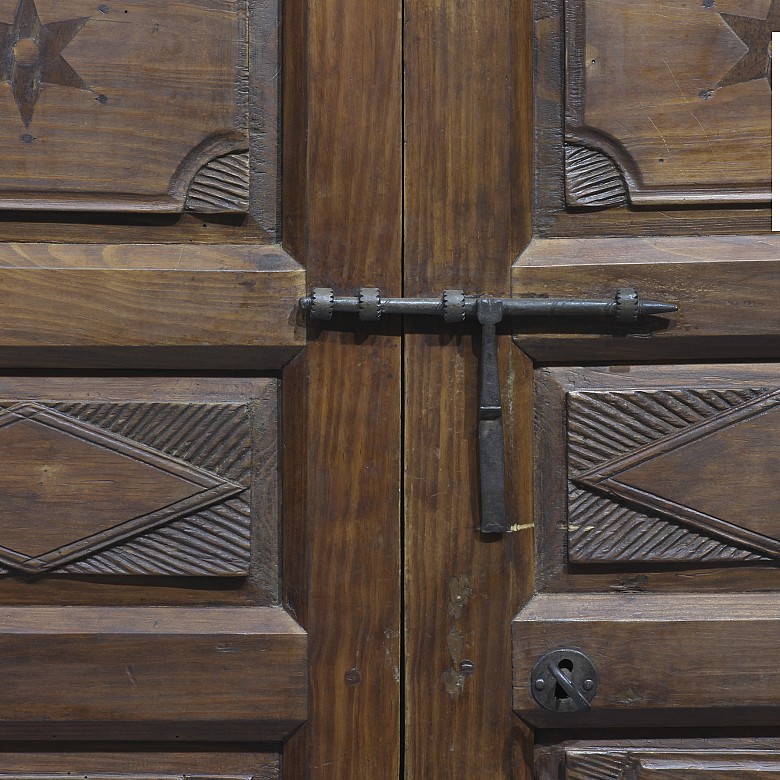 Rustic wooden closet, 20th century