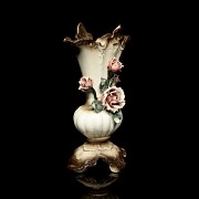 Capodimonte porcelain ‘Vase with appliqué’, 20th century