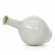 Glazed ceramic vase, Qing Dynasty.