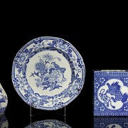 Porcelain set, blue and white, 20th century