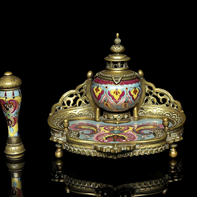 Set of enamelled scribe and stamp seal, 18th-19th century