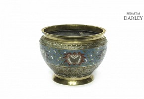 Bronze bowl with an enameled border, 20th century