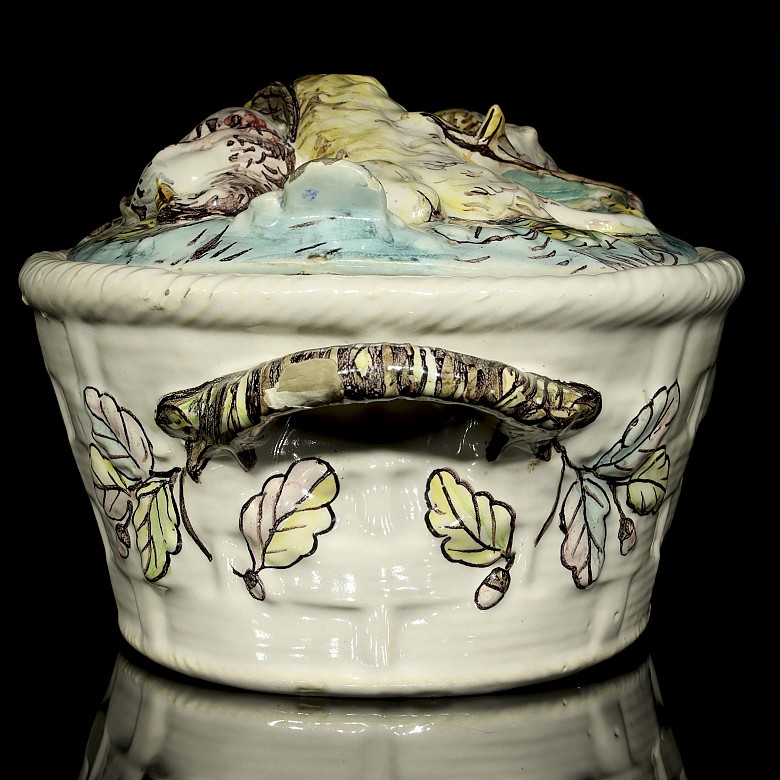 Glazed ceramic tureen, 20th Century