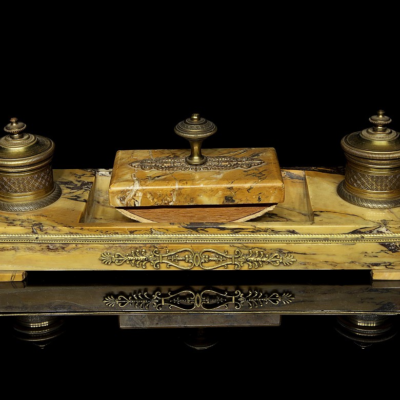 Double inkwell in yellow marble, Empire style, 19th century