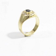 18k yellow gold seal ring with sapphire and diamonds.