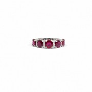 18k white gold ring with rubies and diamonds