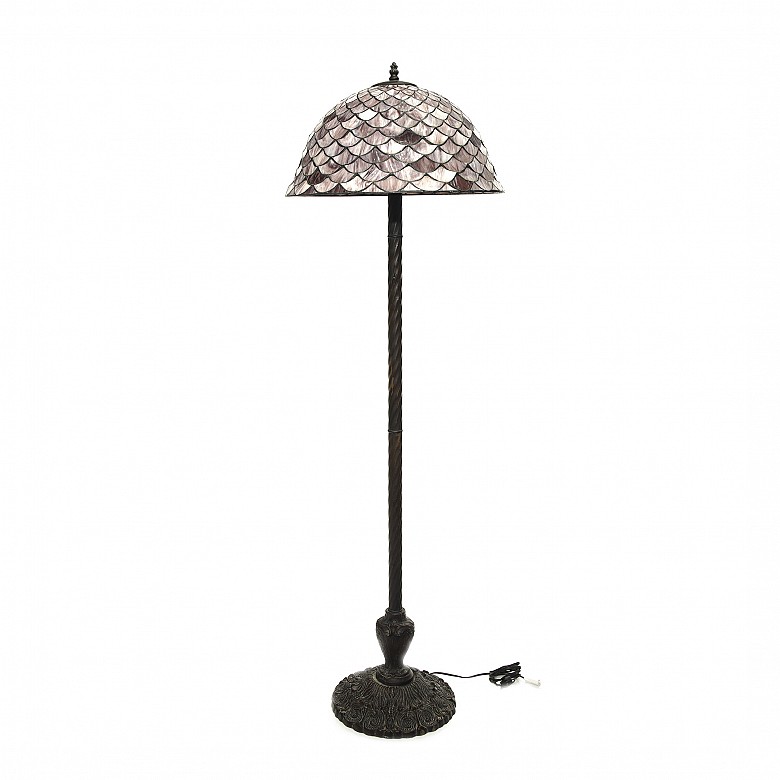 Tiffanies style floor lamp, 20th century