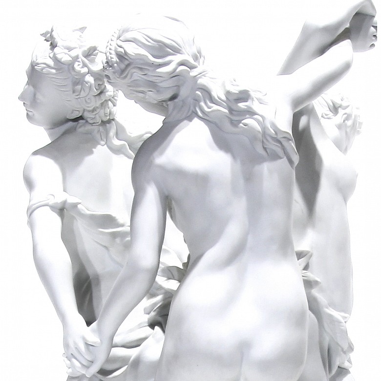 Escultura de porcelana “Las tres gracias”, s.XX