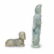 Lot of two jade figurines, 20th century