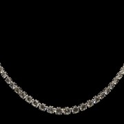 Collar-rivière en oro blanco 18 k y diamantes, en total 11,39 ct