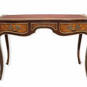 Louis XV style wooden writing desk, 20th century