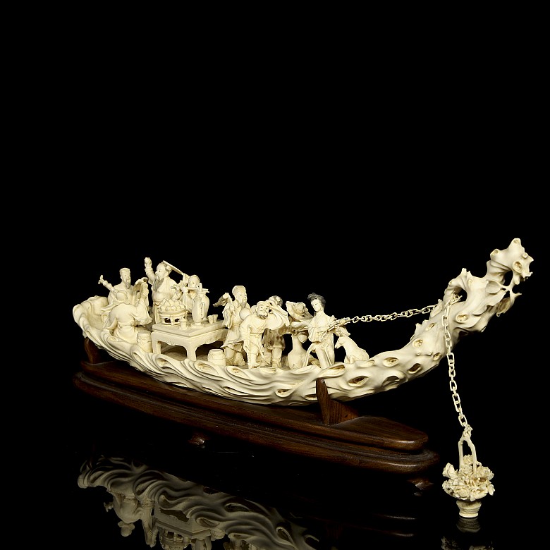 Carved ivory figure ‘Embarkation’, early 20th century