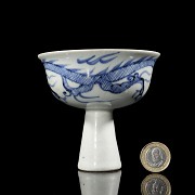 Small ‘Dragons’ footed bowl, Yuan Dynasty